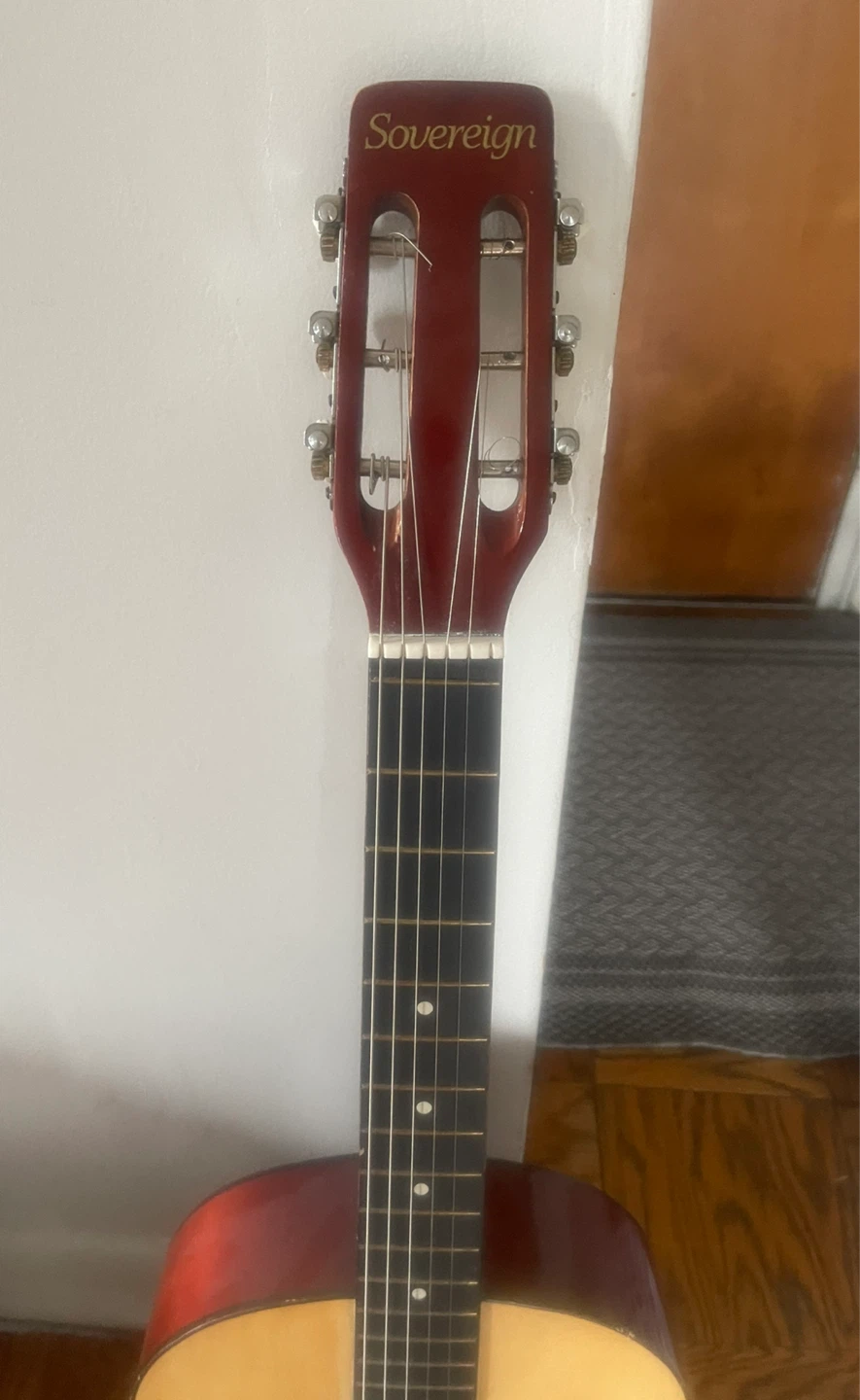 Sovereign Acoustic Guitar - photo 2