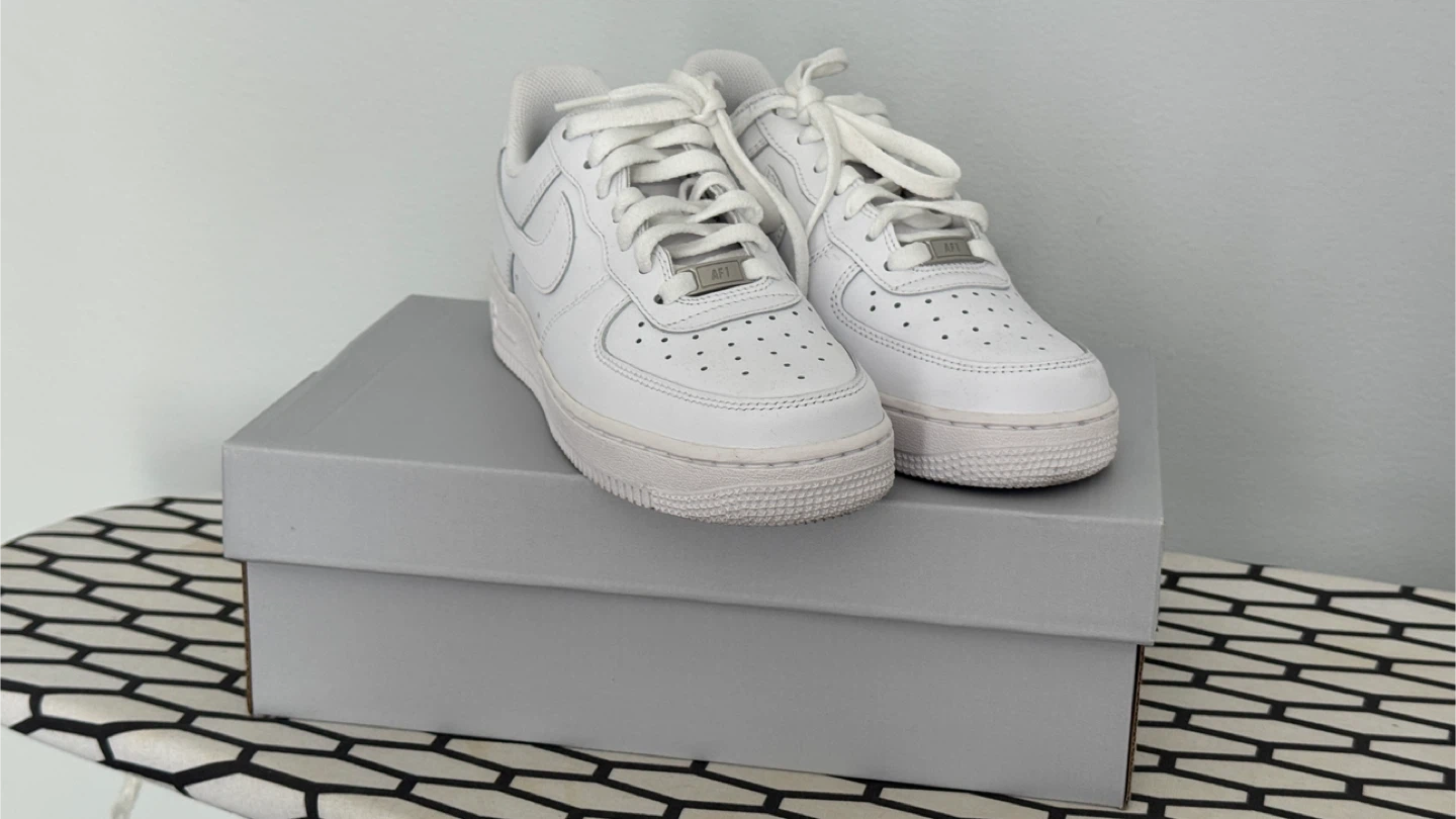 Nike Women's Air Force 1 White - Size 8 - photo 4