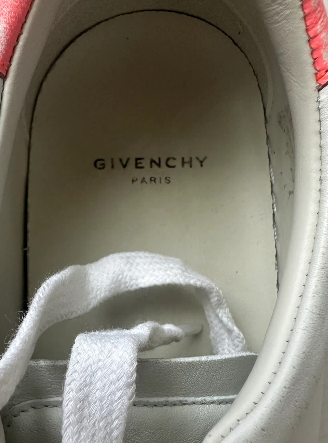 Givenchy Paris White Leather Sneakers with Pink Heel Accent - photo 4
