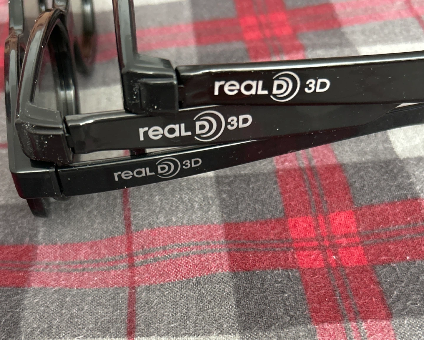 RealD 3D Glasses - Black (Set of 3) - photo 4