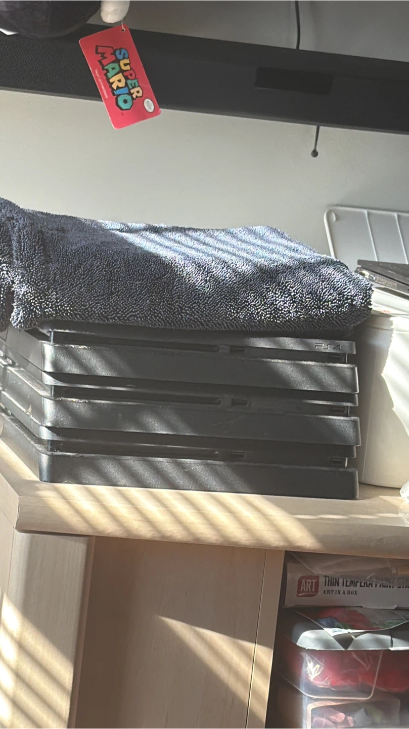 Sony PlayStation 4 1tb - photo 4