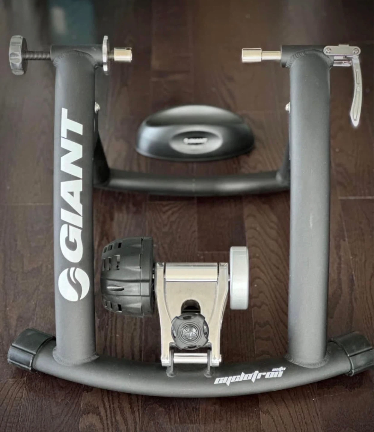Giant Cyclotron Bike Trainer with Riser Block - photo 2