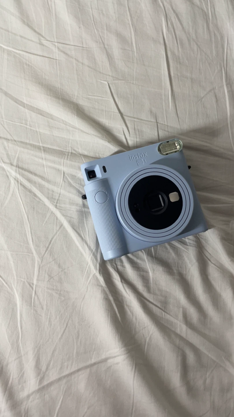 Fujifilm Instax Instant Camera – Light Blue
