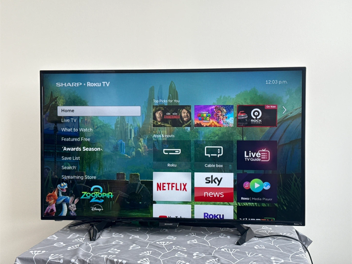 SHARP Roku TV