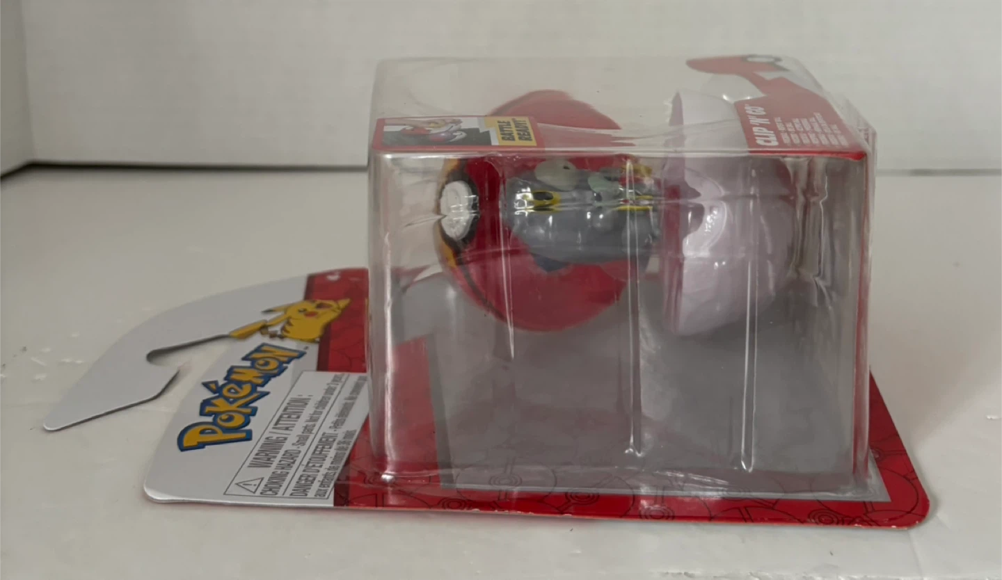 Pokémon Clip 'N' Go Frigibax Battle Ball - photo 2