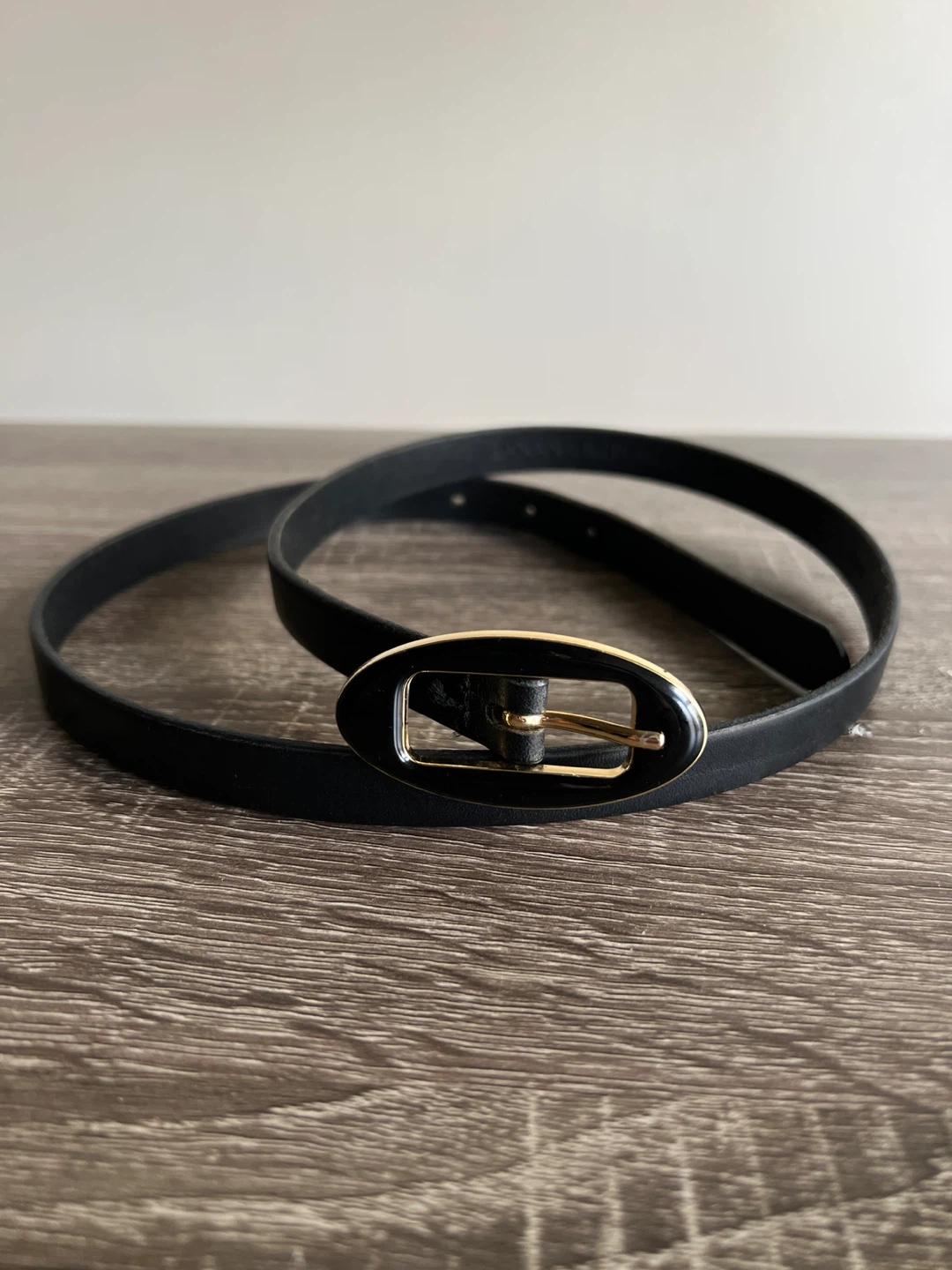Black Banana Republic Belt with Gold Oval Buckle - photo 4
