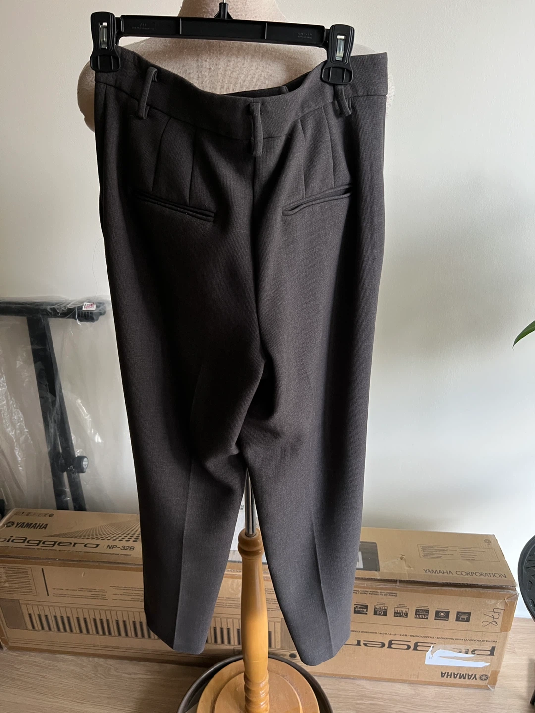 Ann Taylor Women's Grey Belted Pants - photo 3