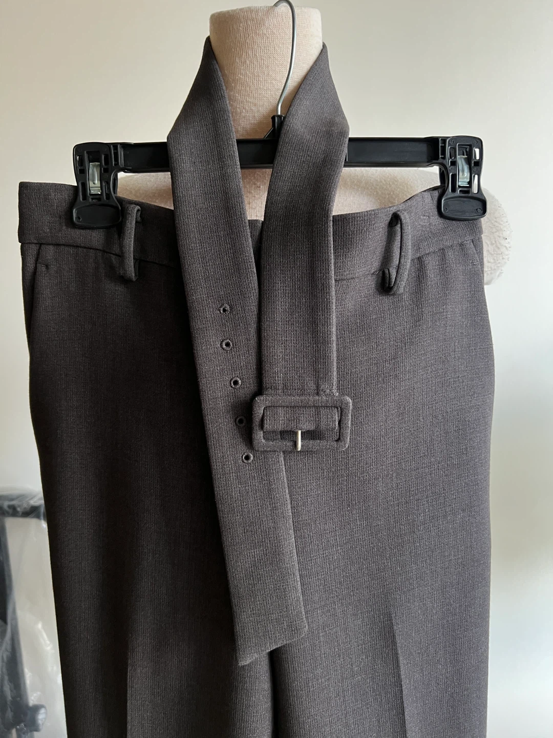 Ann Taylor Women's Grey Belted Pants