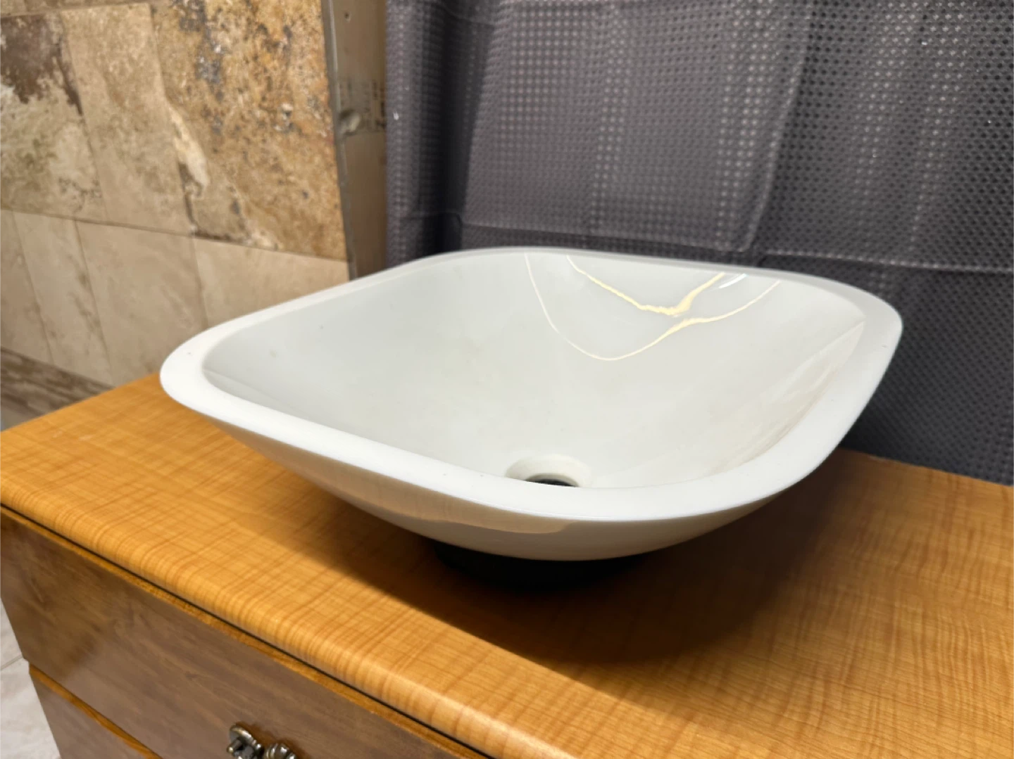 White Vessel Sink – Modern Design - photo 3