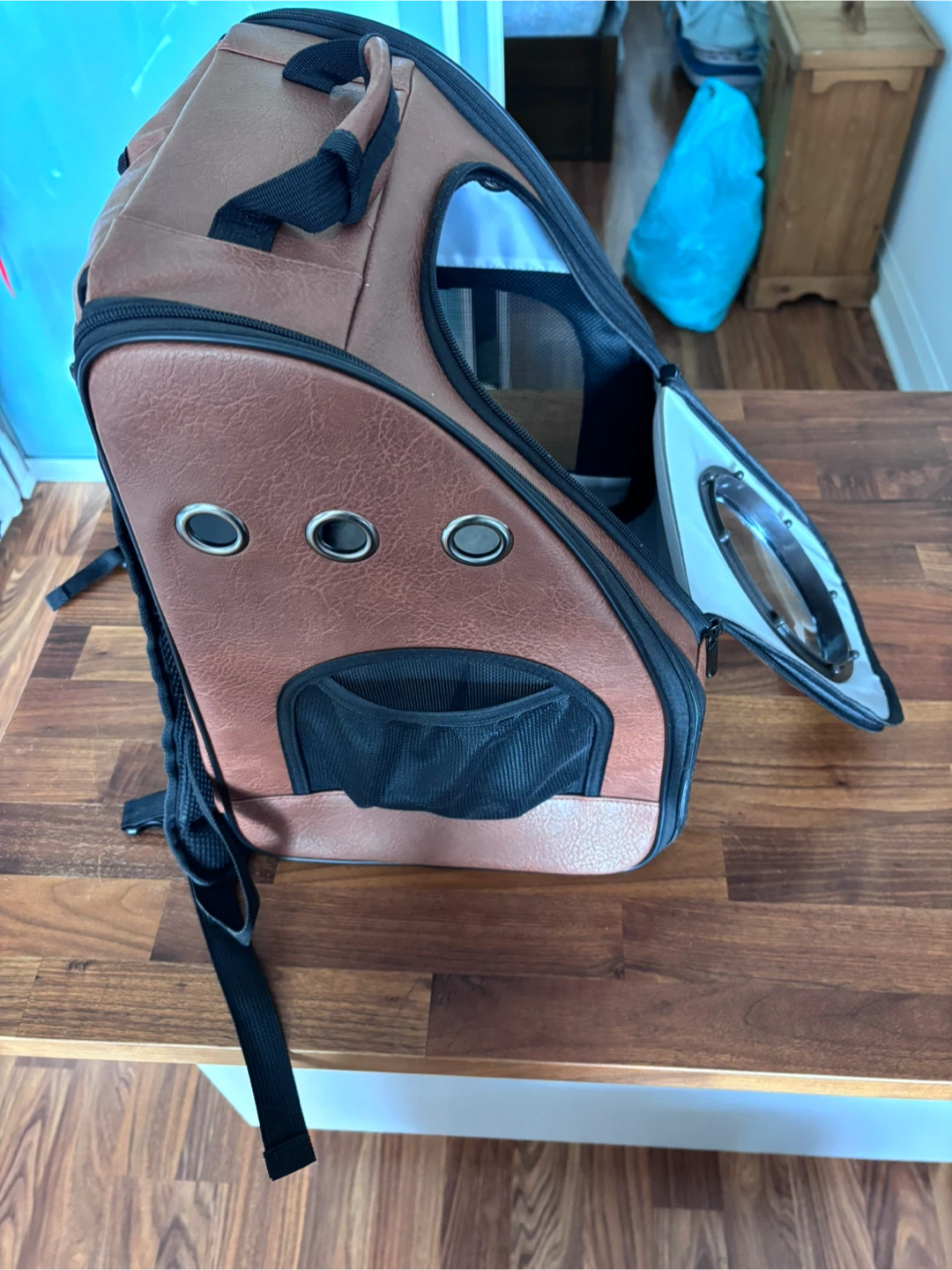 Brown Cat Backpack - photo 2