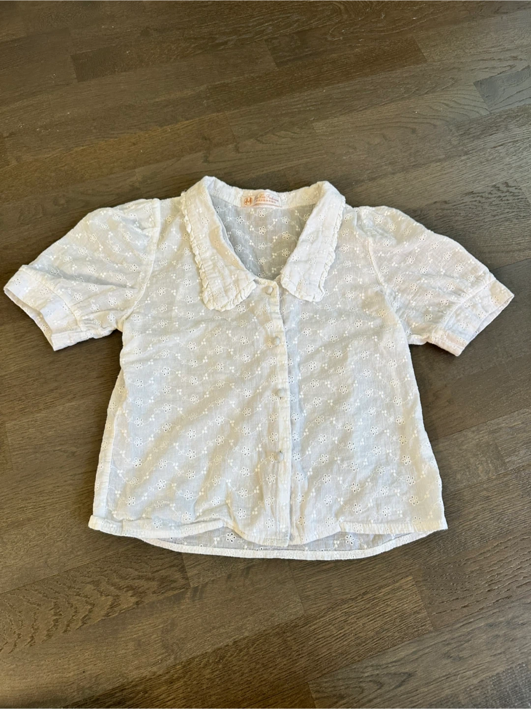 🌼 Eyelet Broderie Anglaise Blouse
