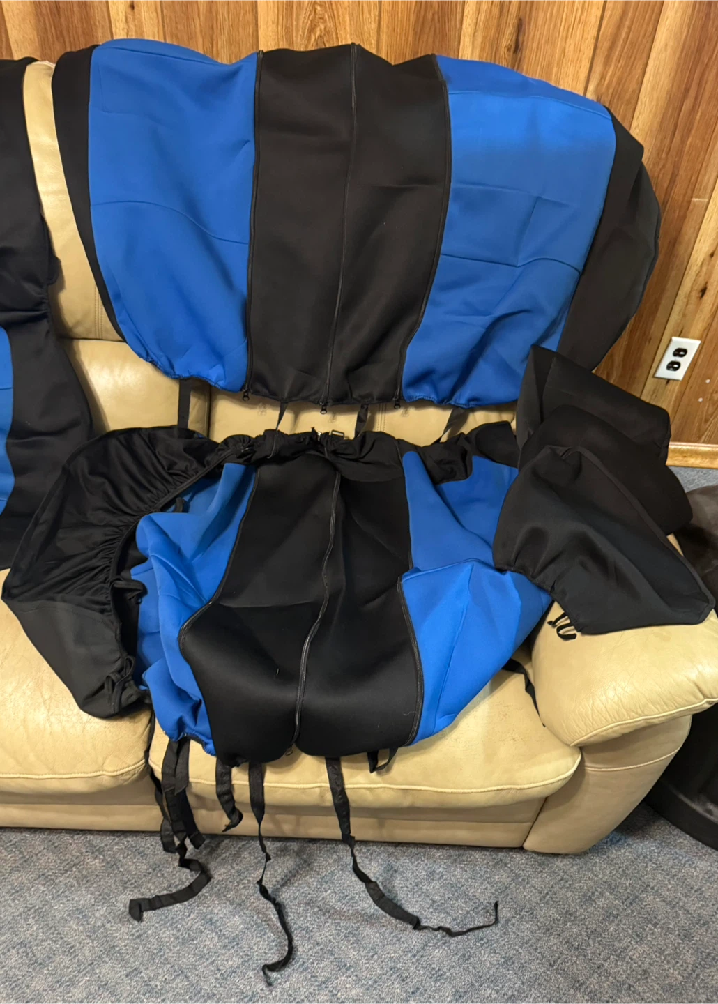 Blue and Black Car Seat Covers Set, $25 - photo 3