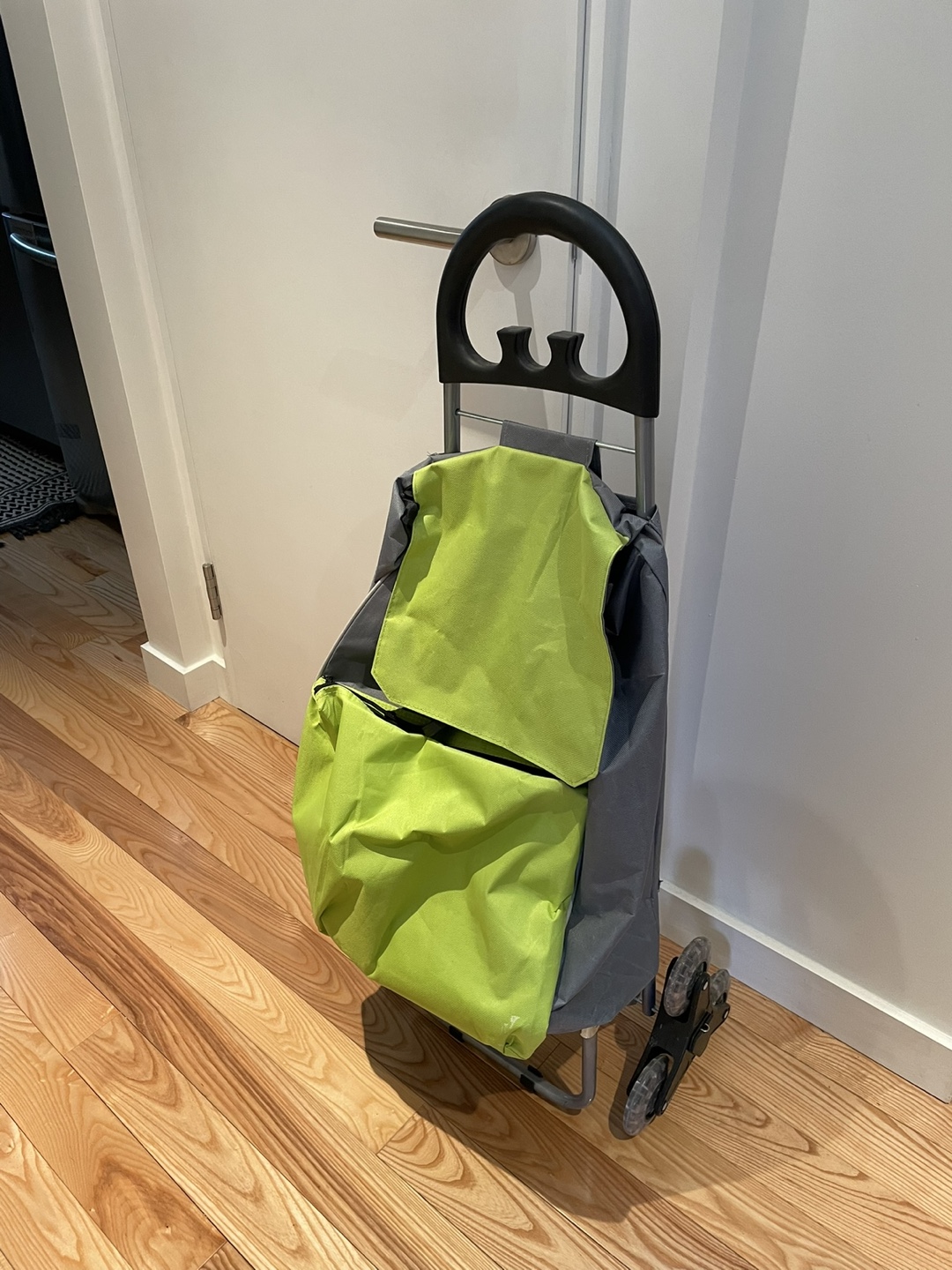 Shopping Trolley with 3 Wheels
