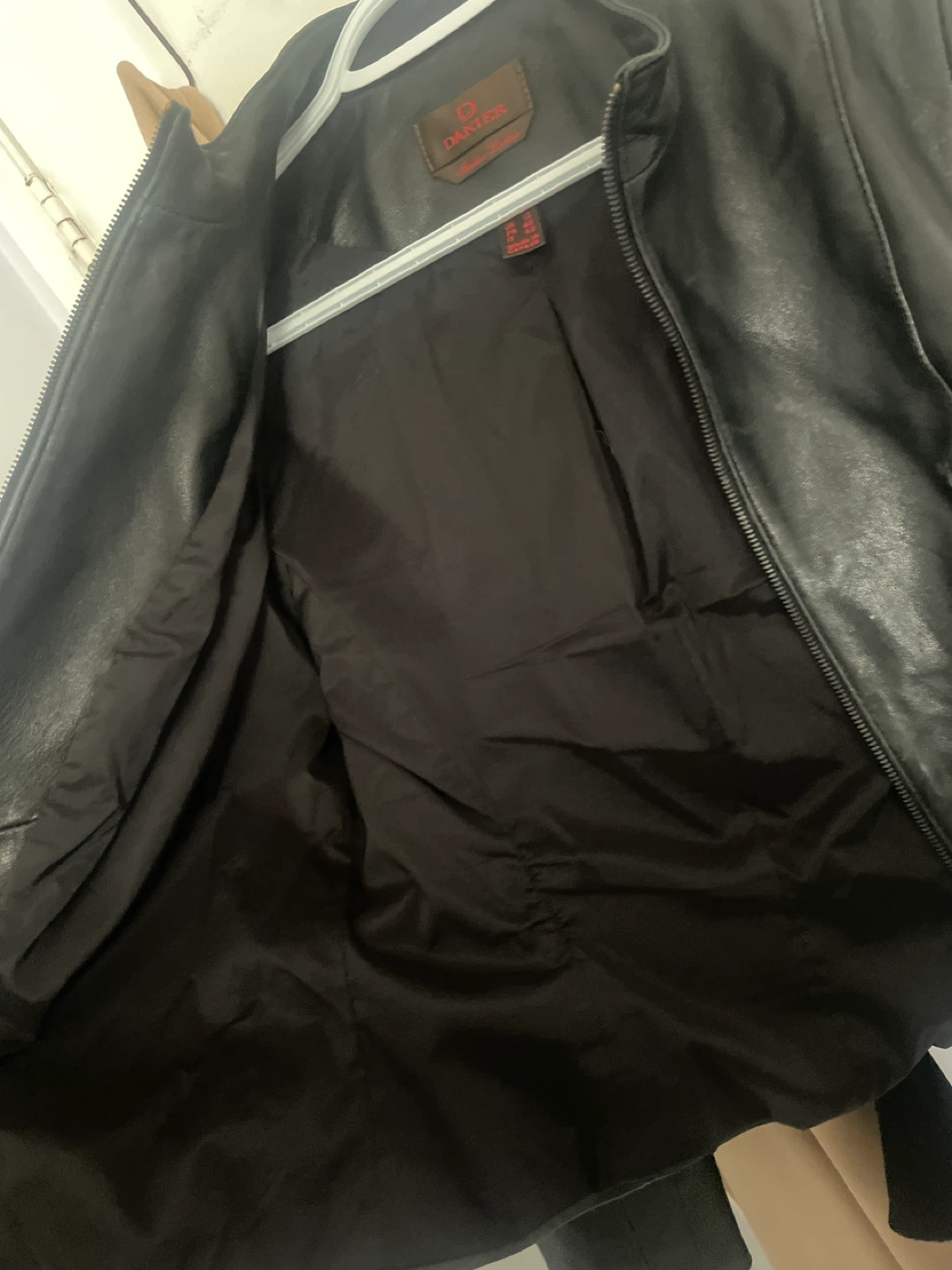Danier Italian Leather Jacket - photo 5