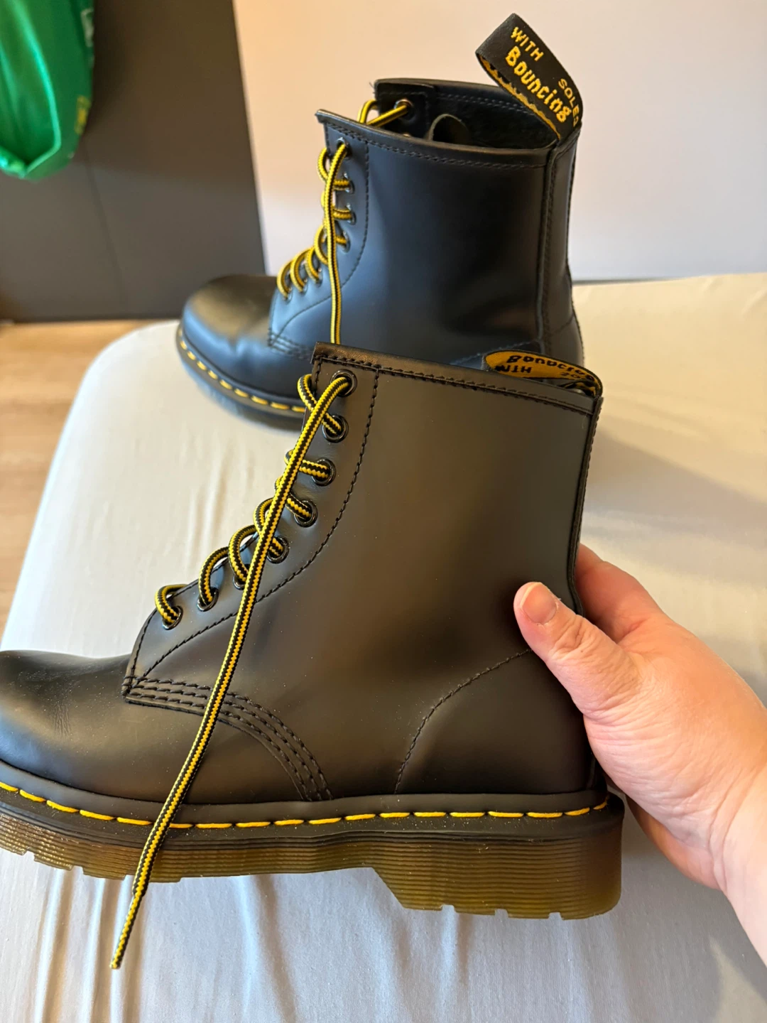 Dr. Martens 1460 UK Size 6 Smooth Leather Shoes Black unisex