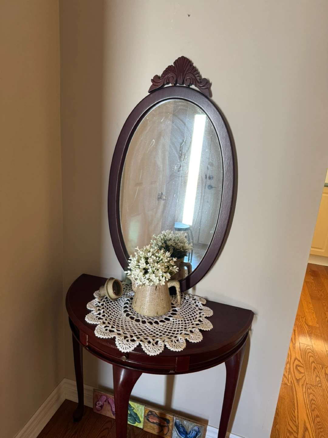 Antique Oval Mirror with Decorative Wood Frame - photo 2