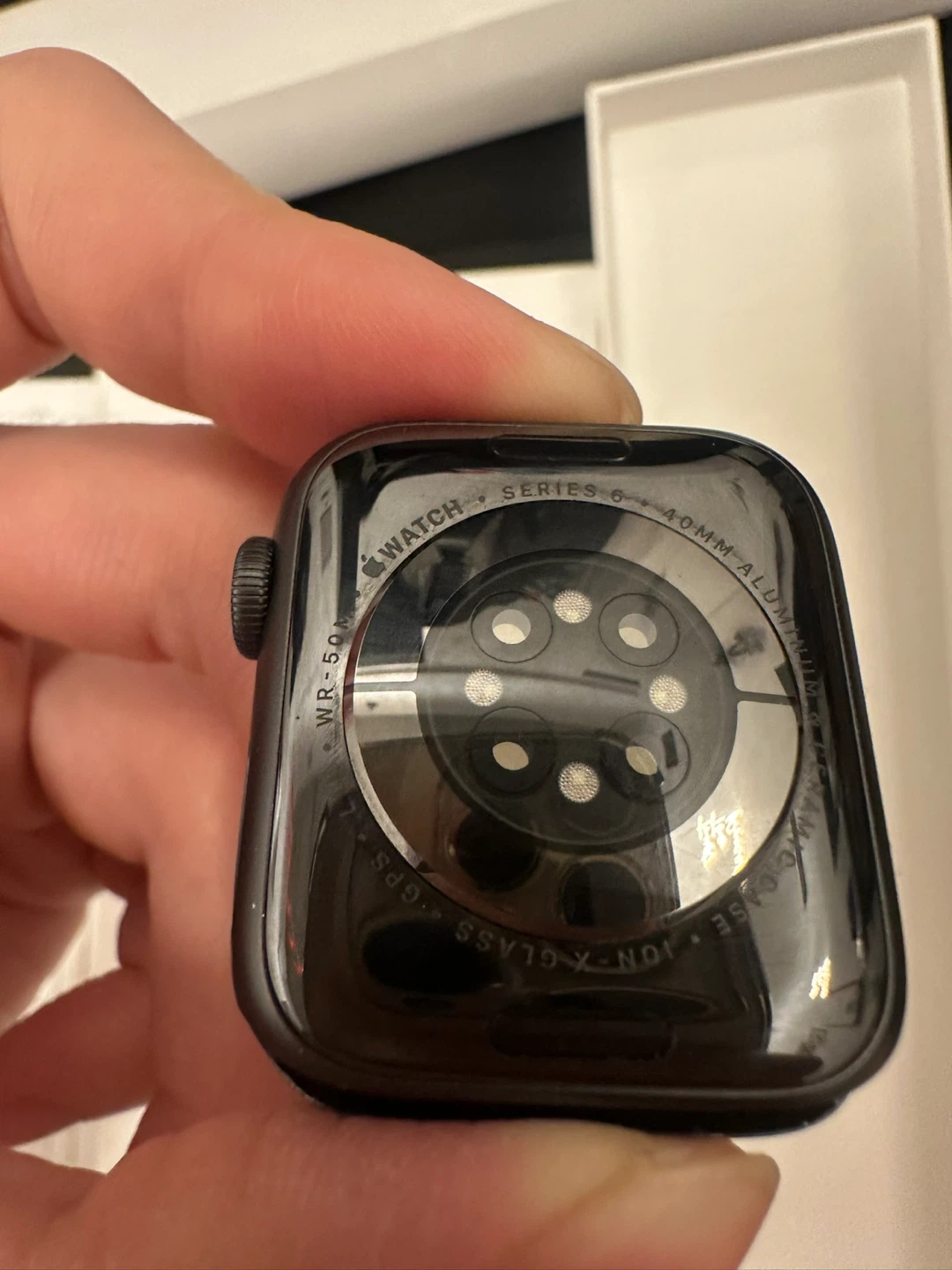 Apple Watch Series 6 & Airpods Pro Gen 1 - photo 4