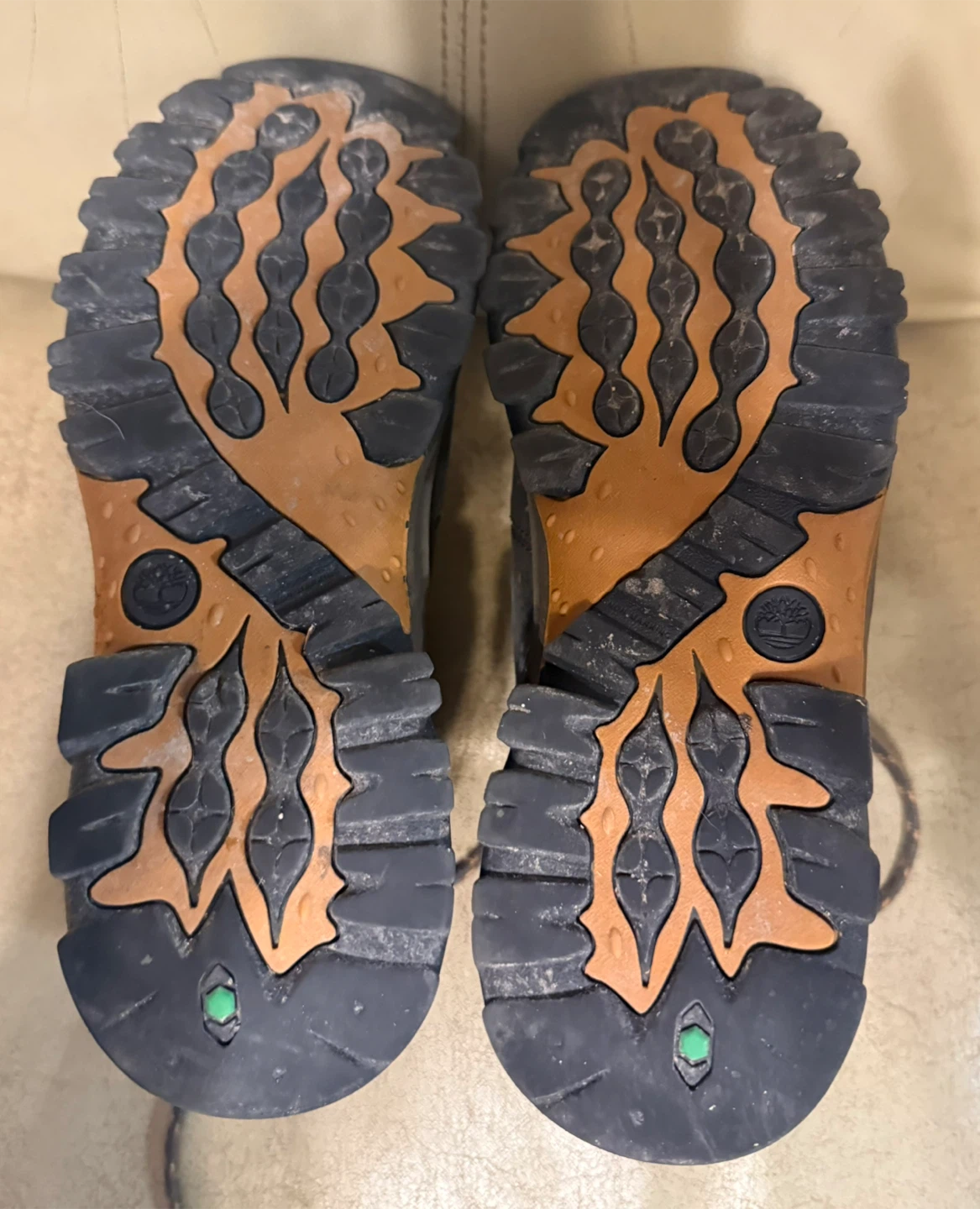 Timberland Boys Hiking Boots, youth size 6, $10 - photo 3