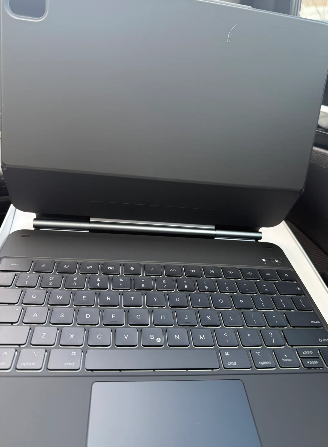 Magnetic Keyboard Case for iPad Air 13” / iPad Pro 12.9” – New - photo 4