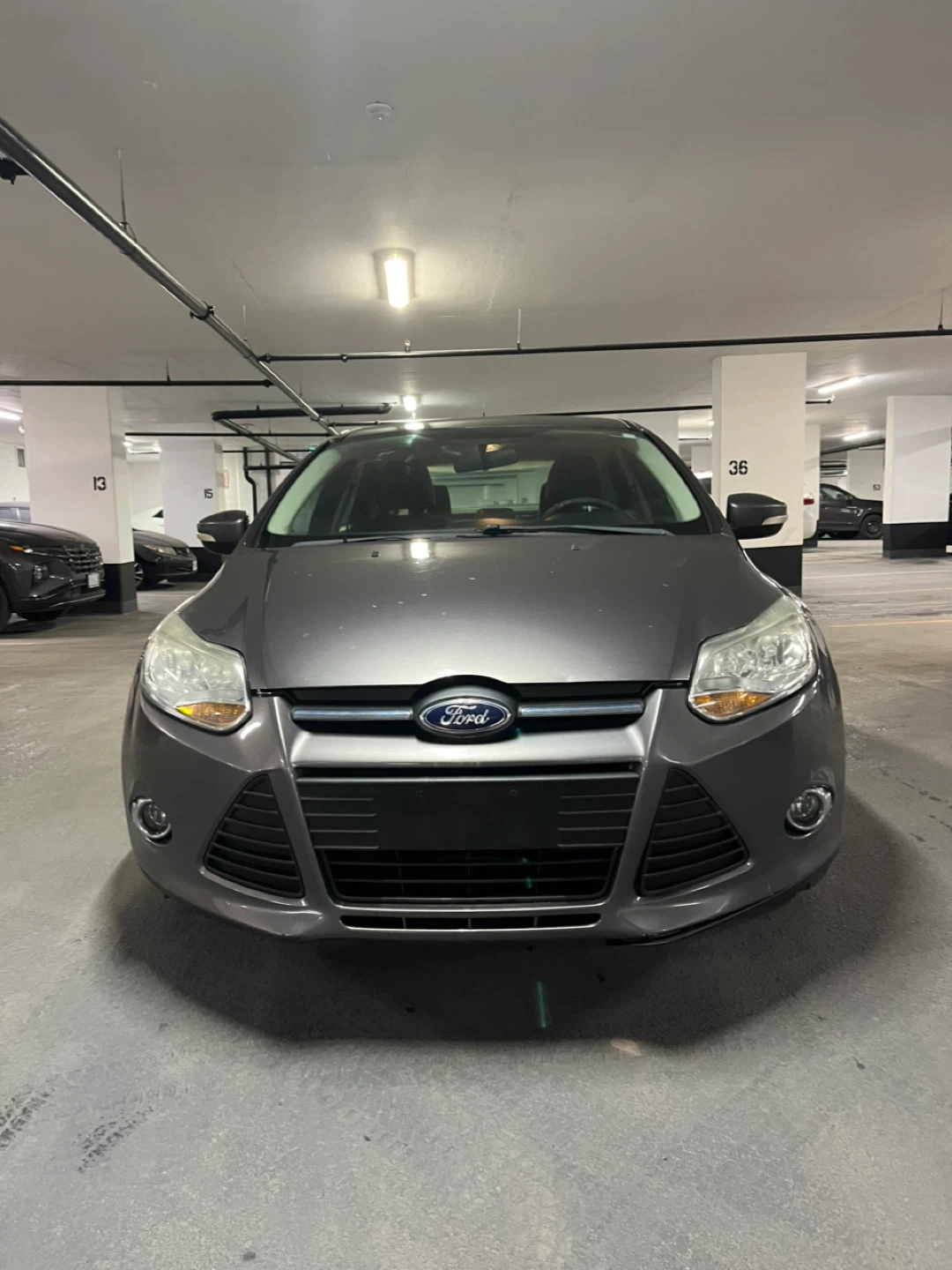 Grey Ford Focus Sedan - photo 5