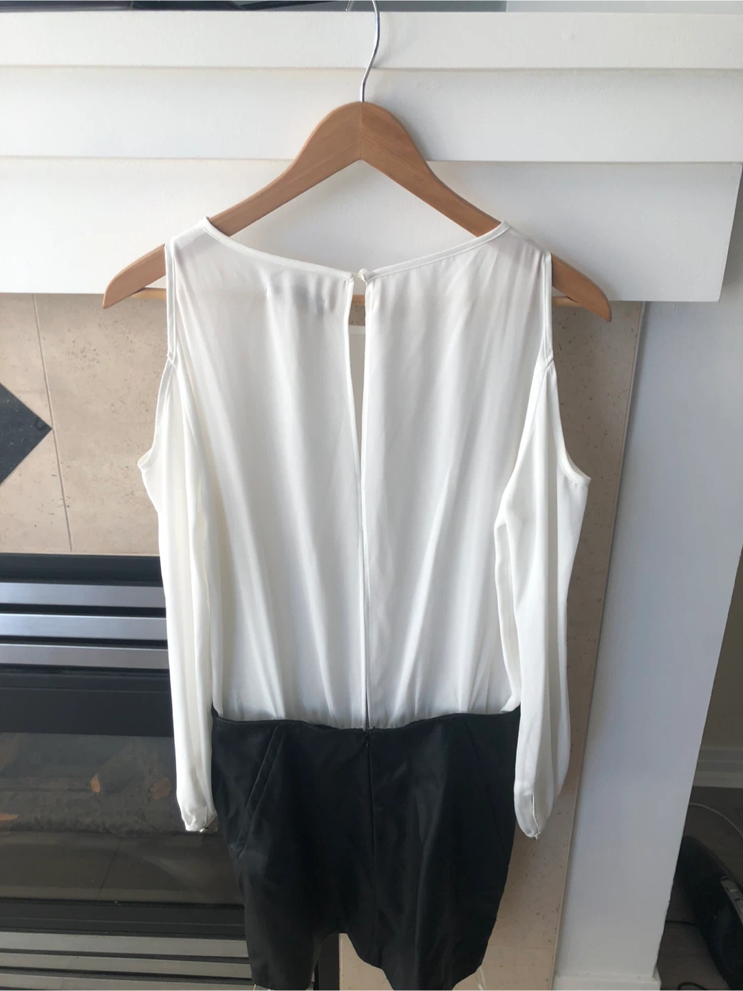New Mango White & Black Cold   shoulder Dress Size M - photo 4