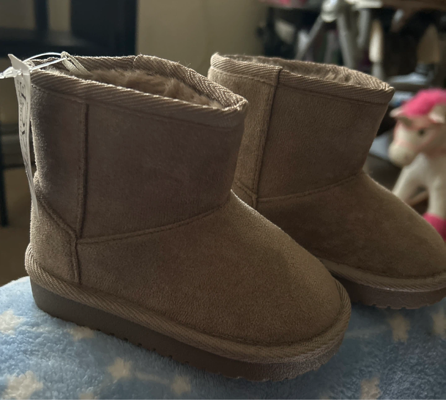 The Children's Place Toddler Boots Size 6