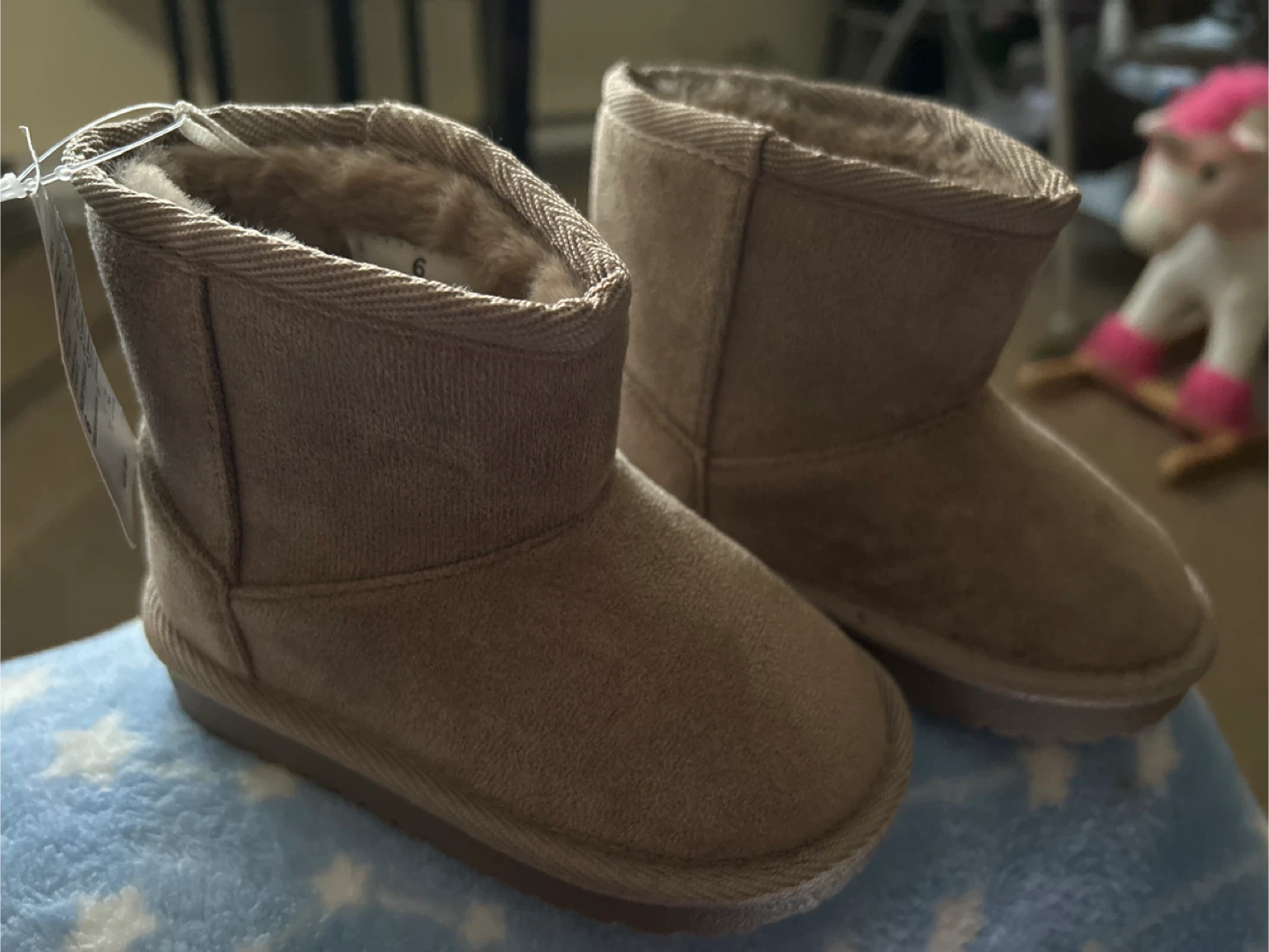 The Children's Place Toddler Boots Size 6 - photo 2