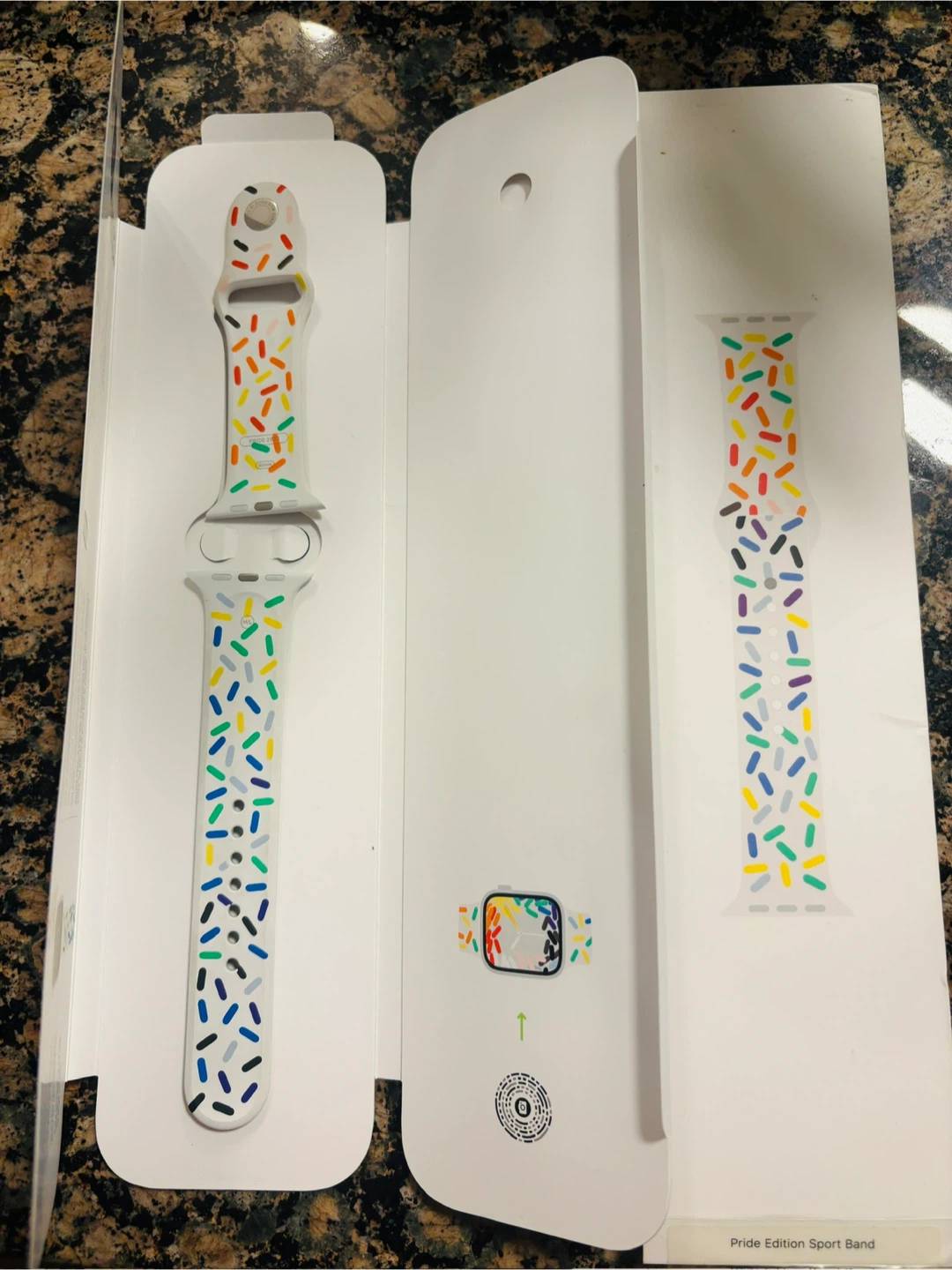 Apple Watch Pride Edition Sport Band - photo 3