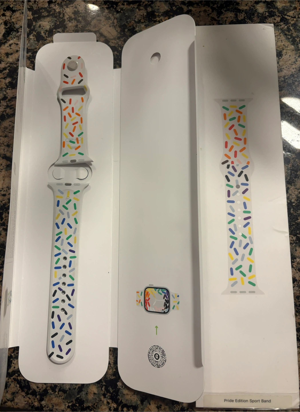Apple Watch Pride Edition Sport Band - photo 4