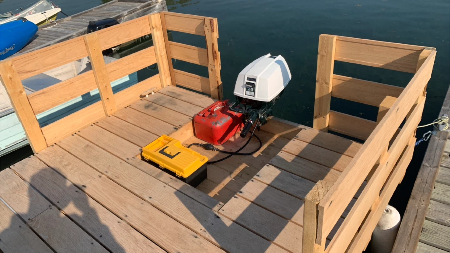 Hand made Pontoon Boat with Motor - photo 4