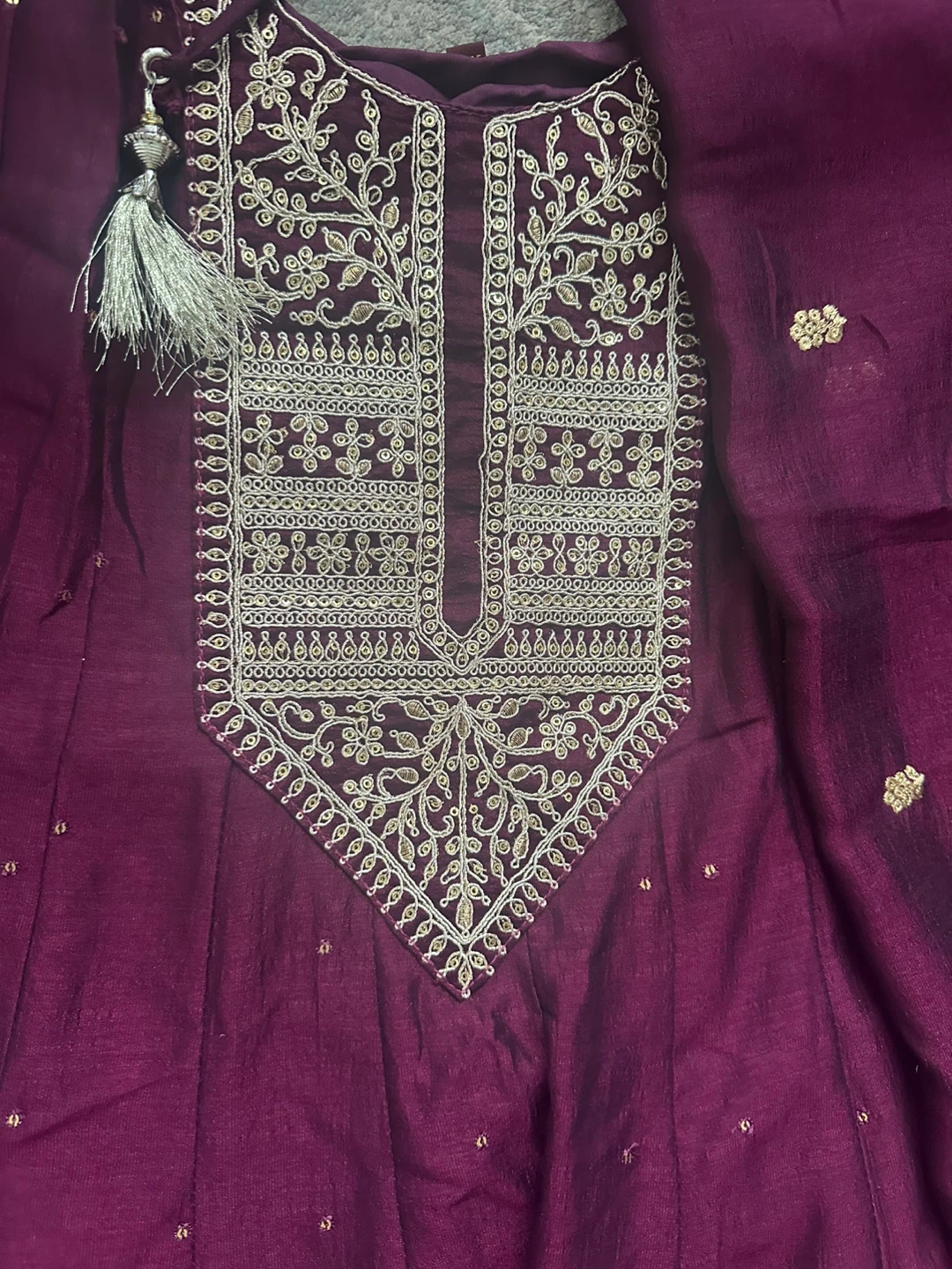BN Indian Ethnic Wear Dress - Purple Silk with Gold Embroidery - photo 2