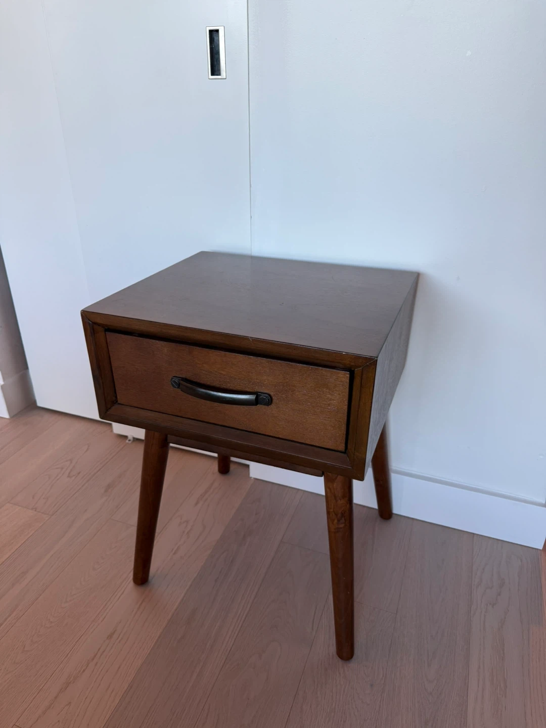 Mid-century style wooden nightstand/side table (MCM) - photo 2