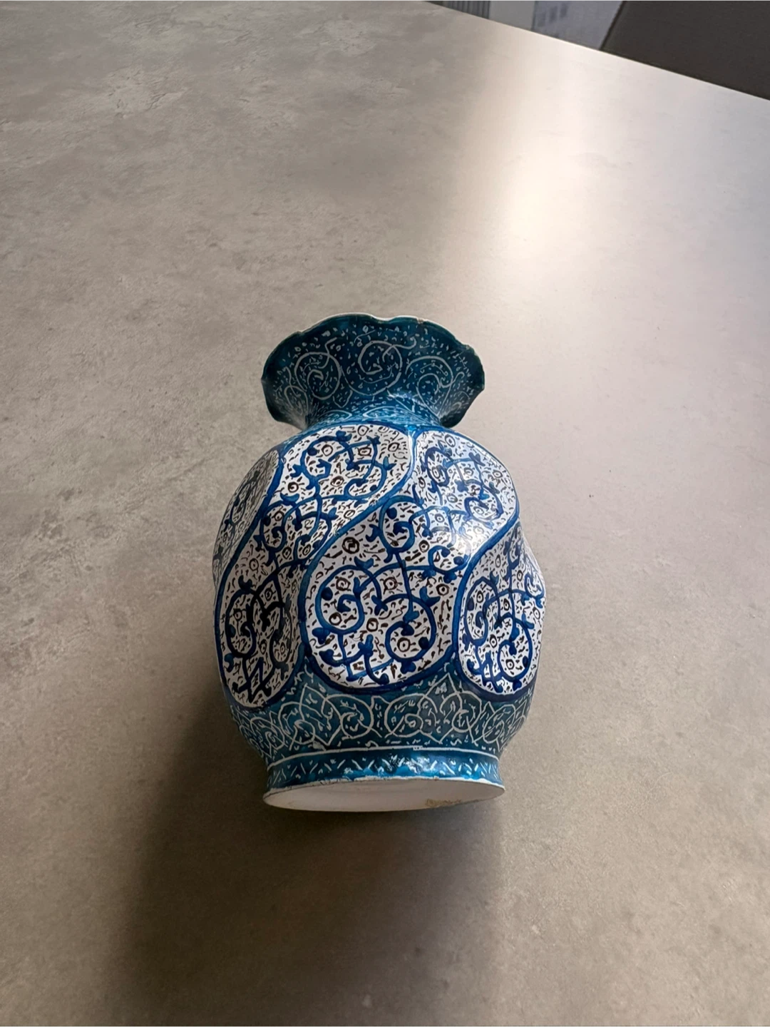 Persian-Style Hand-Painted Ceramic Bud Vase – Blue & White - photo 3