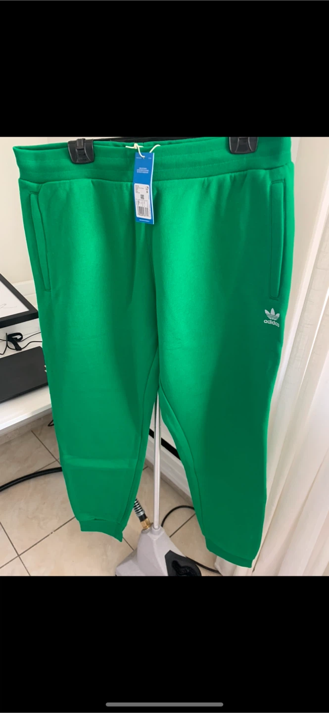 Adidas Essentials Joggers & Hoodie Set - Green - photo 3