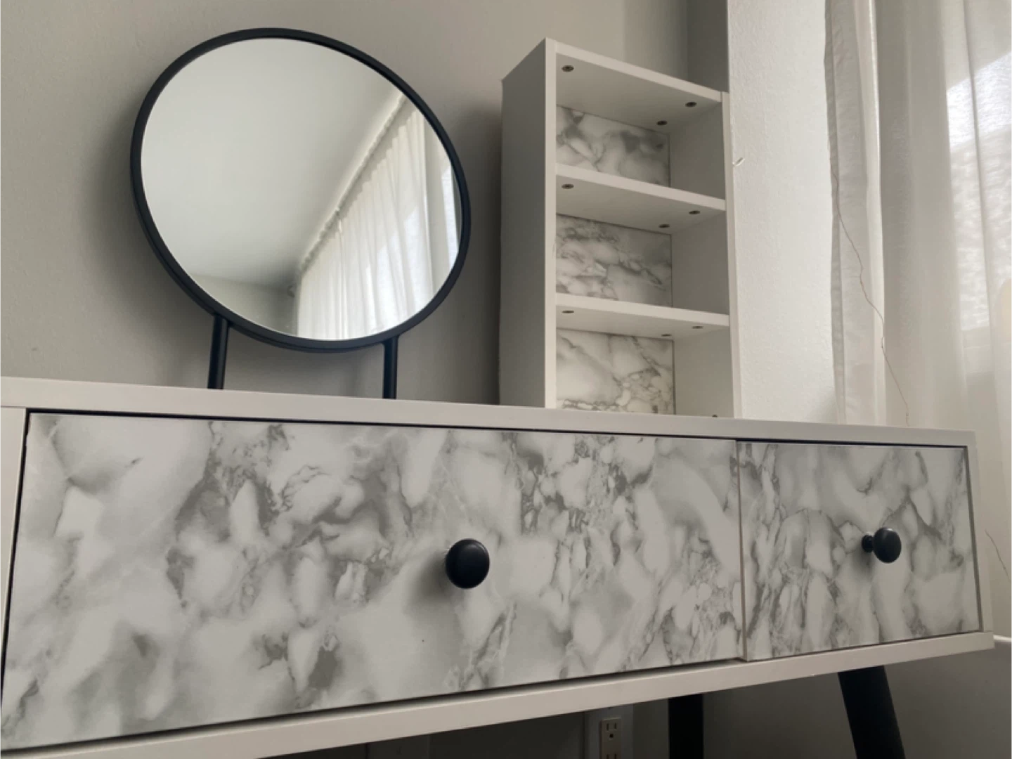White Vanity Desk with Round Mirror and Shelves - photo 3