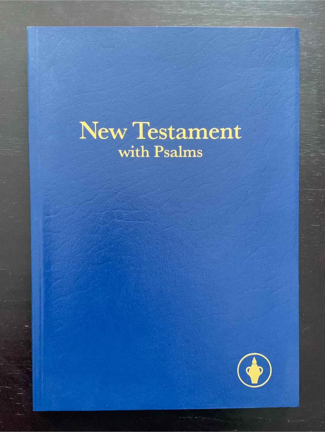 New Living Translation Holy Bible Giant Print Edition