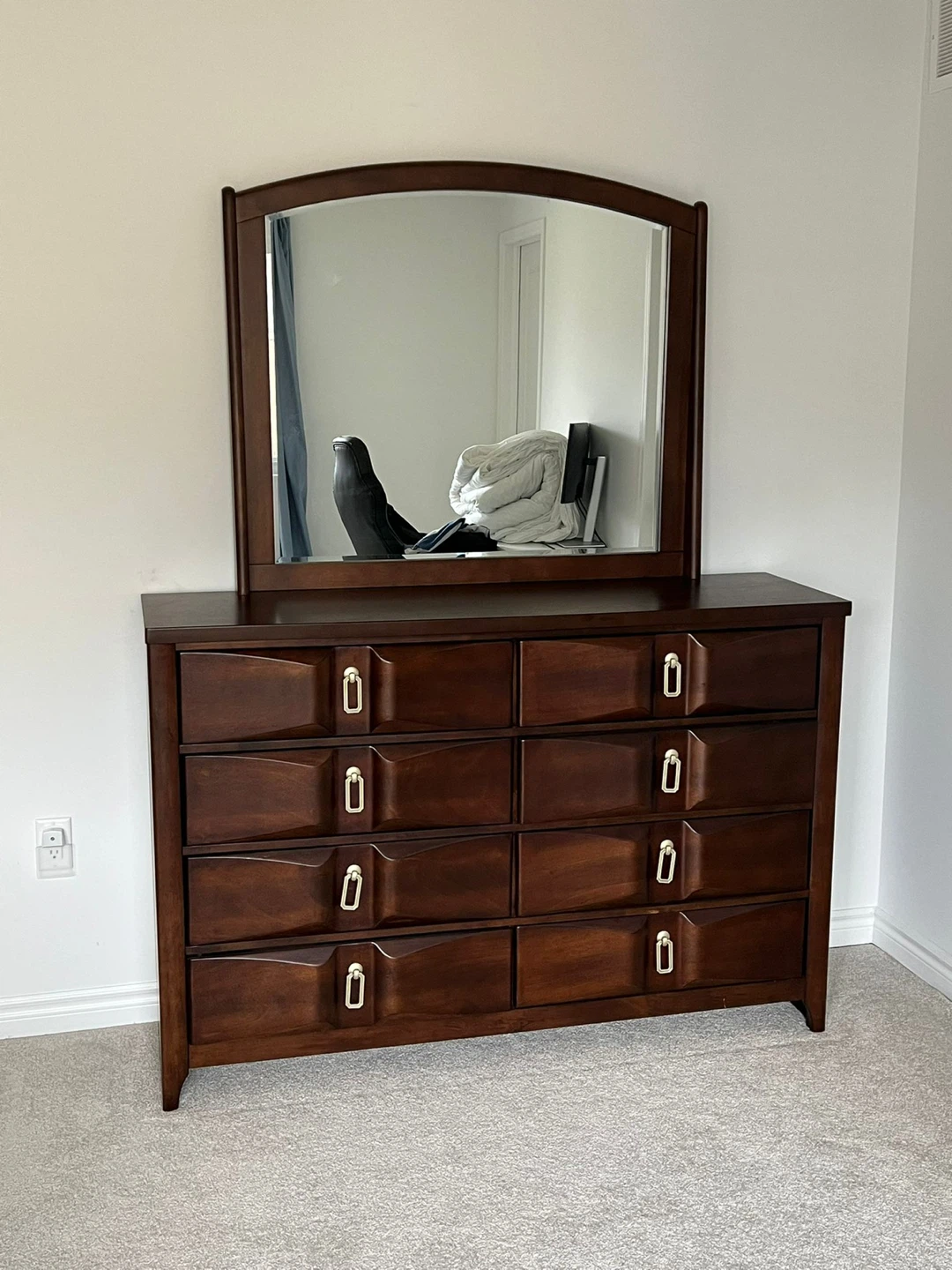 Danabrin 5 Piece Panel Bedroom - Queen- moving sale - photo 4