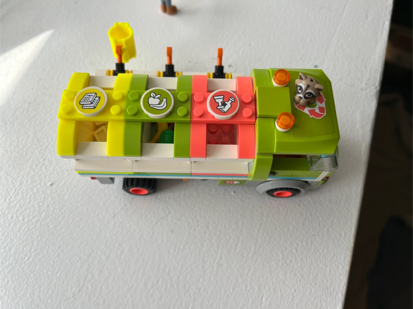 LEGO Friends Recycling Truck 41712 - photo 3