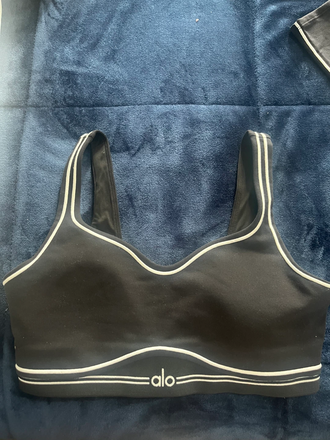 Alo Yoga Heart Throb Set - photo 5