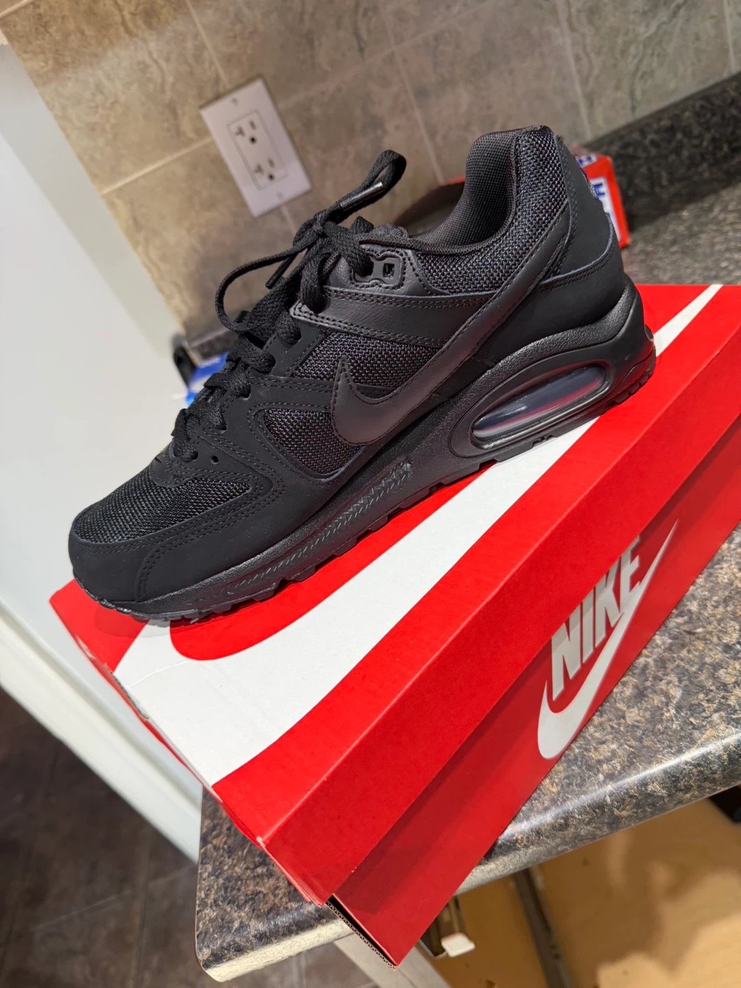 Nike Air Max Command Black Sneakers Men's Size 9.5 - photo 2