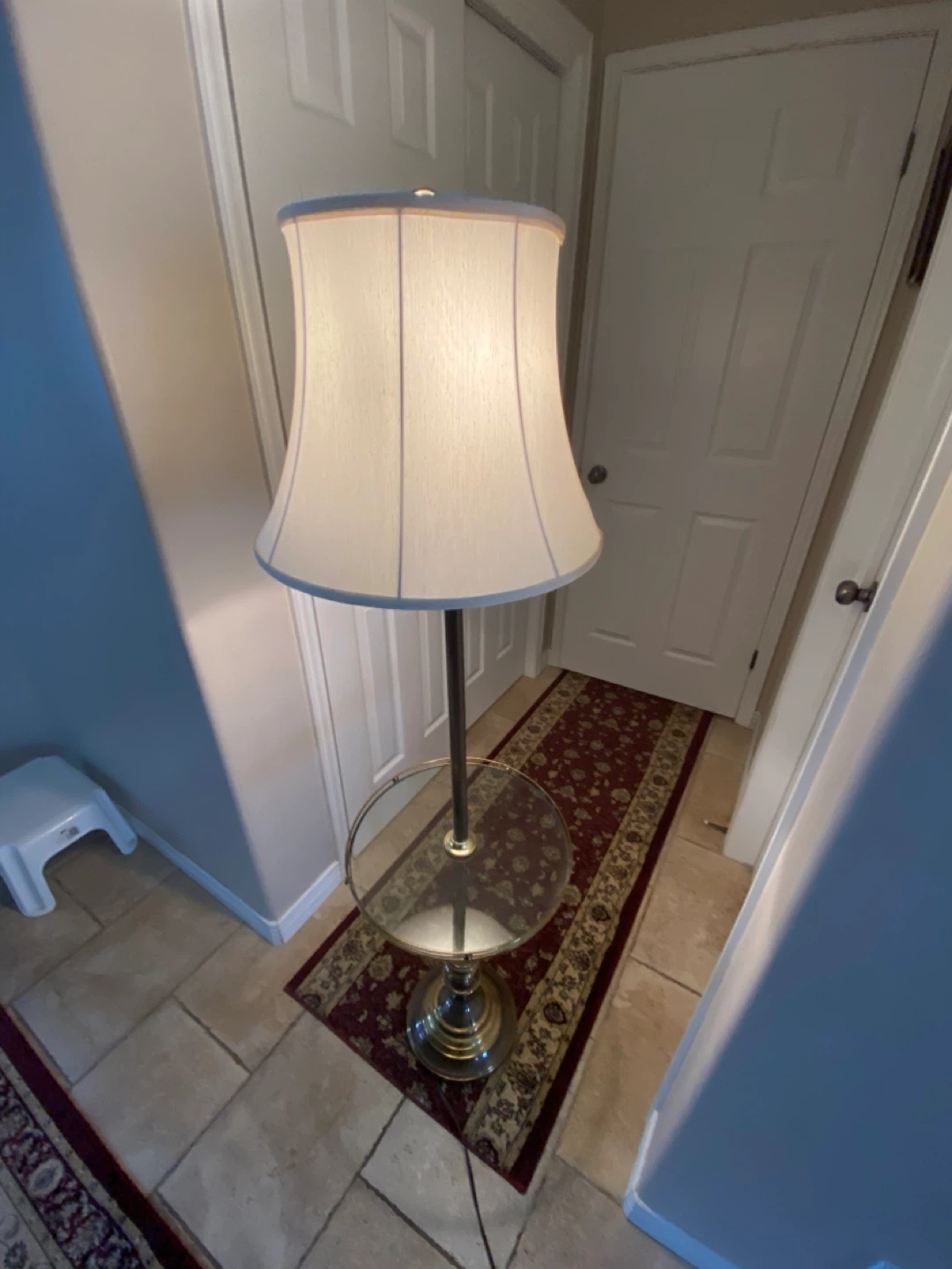 Antique Floor Brass Lamp with Glass Table with Brass trim - photo 2