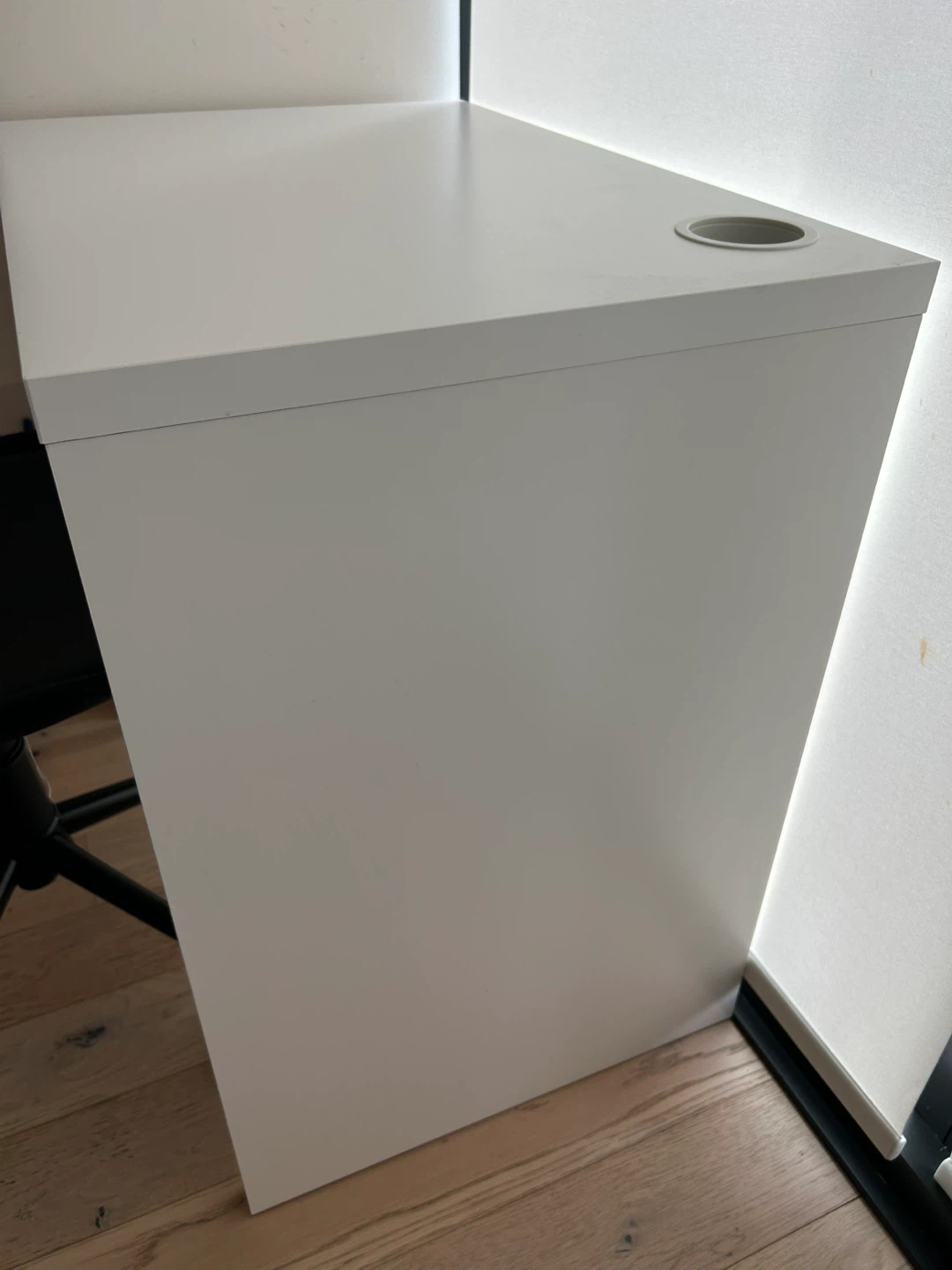 White Desk with Drawer + chair - photo 3