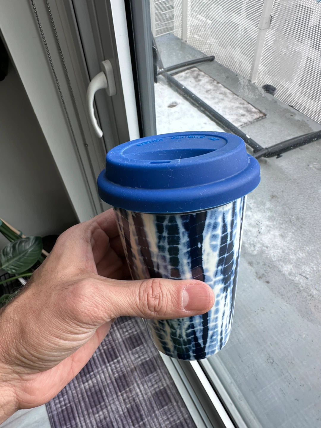 Abbott Travel Mug with Blue Silicone Lid