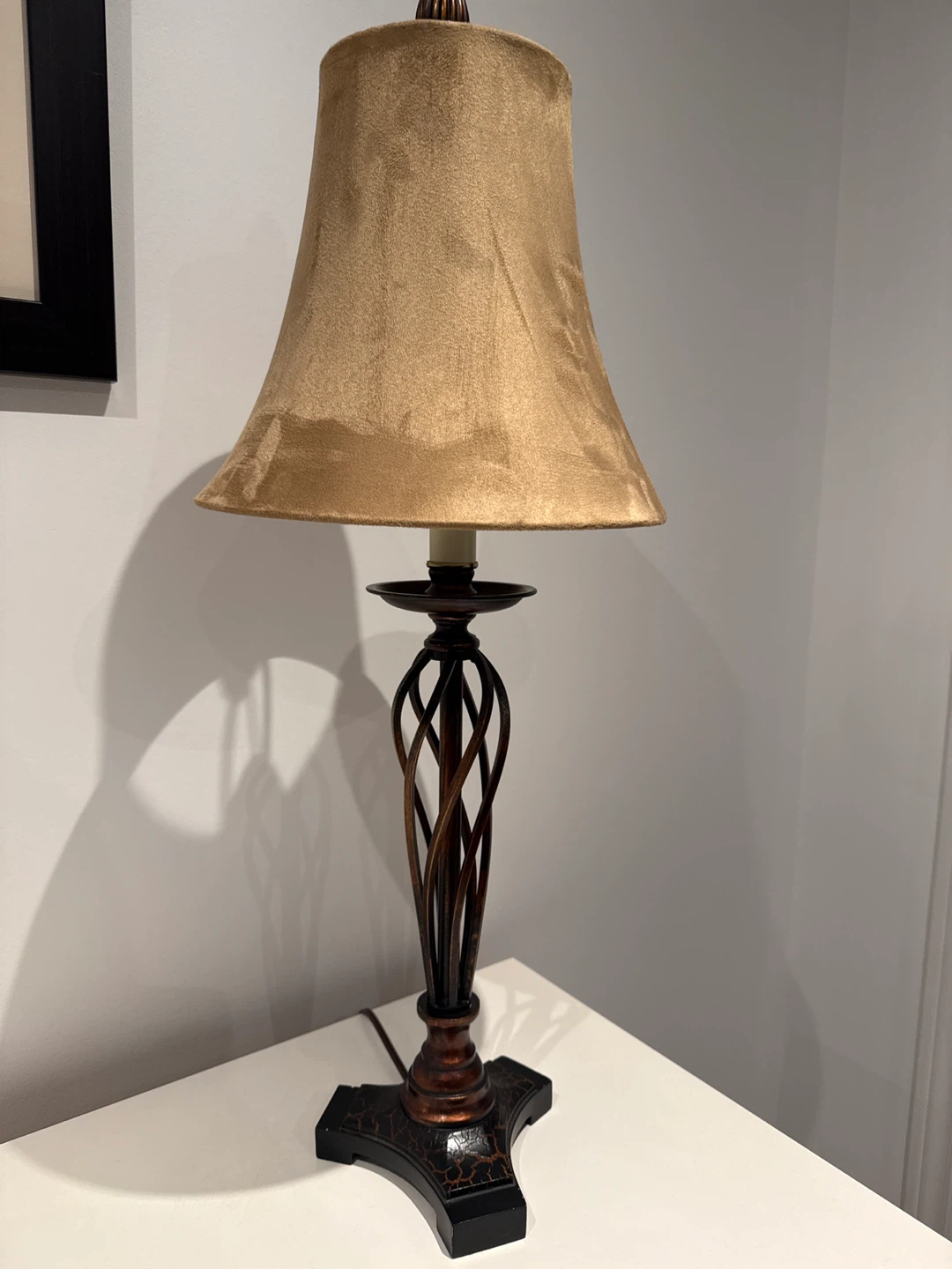 Vintage Style Table Lamp with Bell Shade