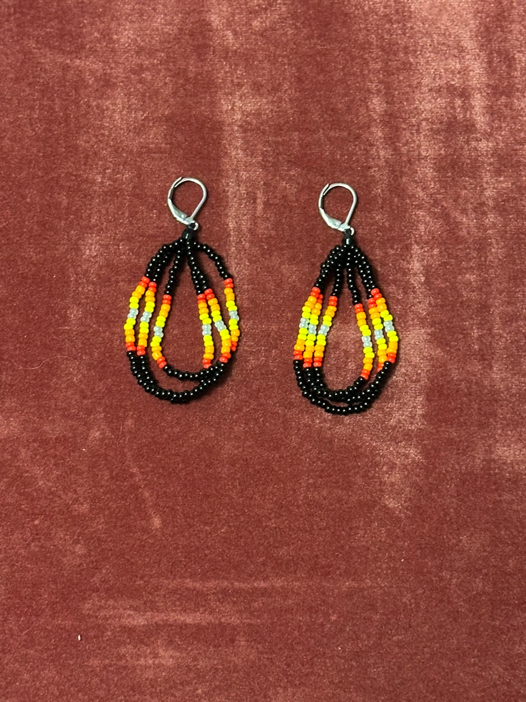 Three dangle loop earrings - photo 2