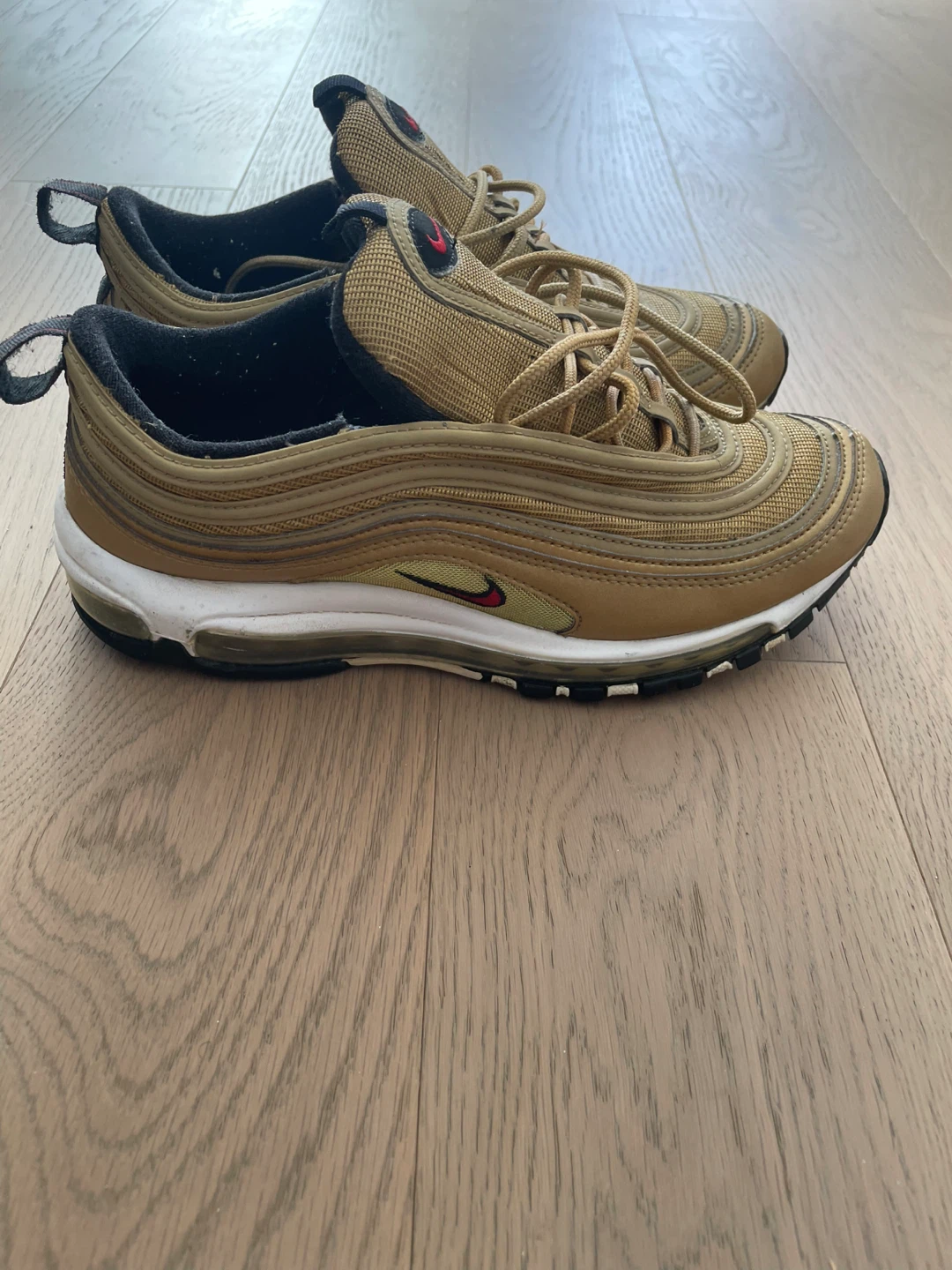 Nike Air Max 97 Gold Sneakers
