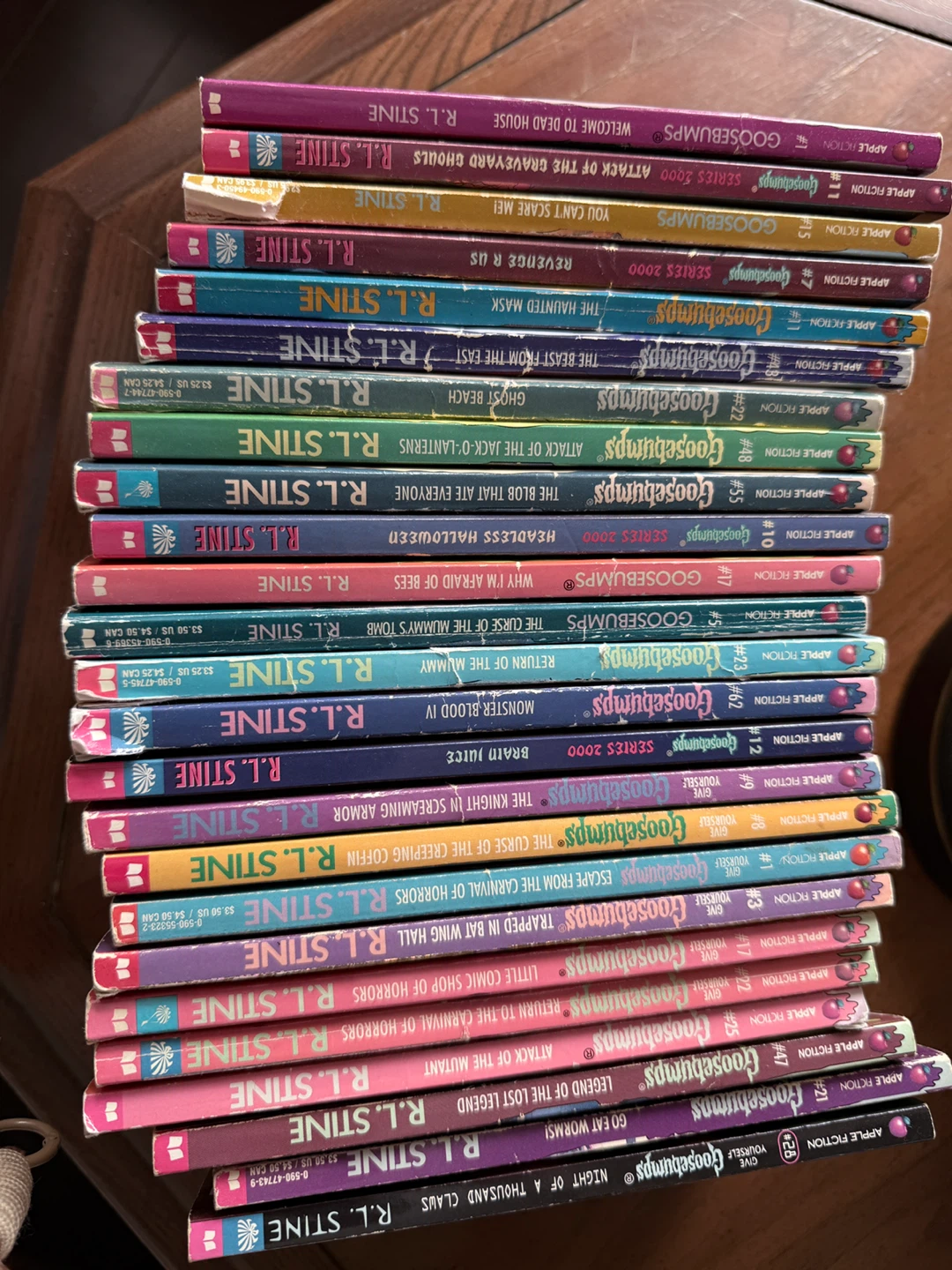 R.L. Stine Goosebumps Books Collection (not complete) - photo 2