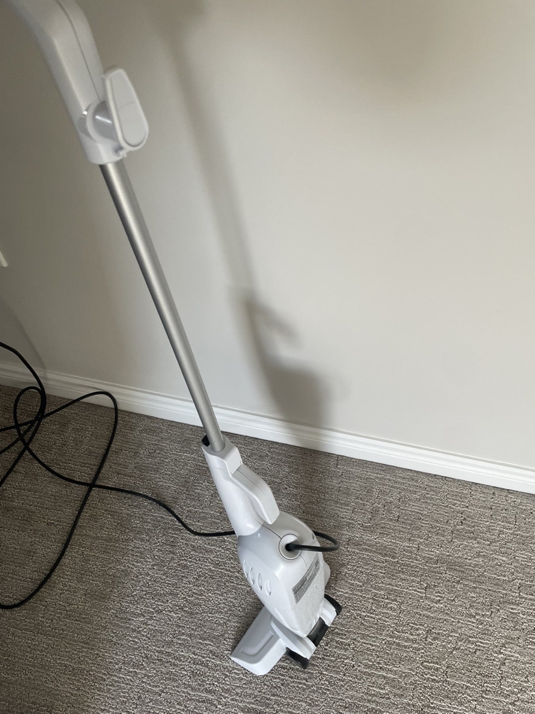 BISSELL Featherweight Stick Vacuum - photo 4