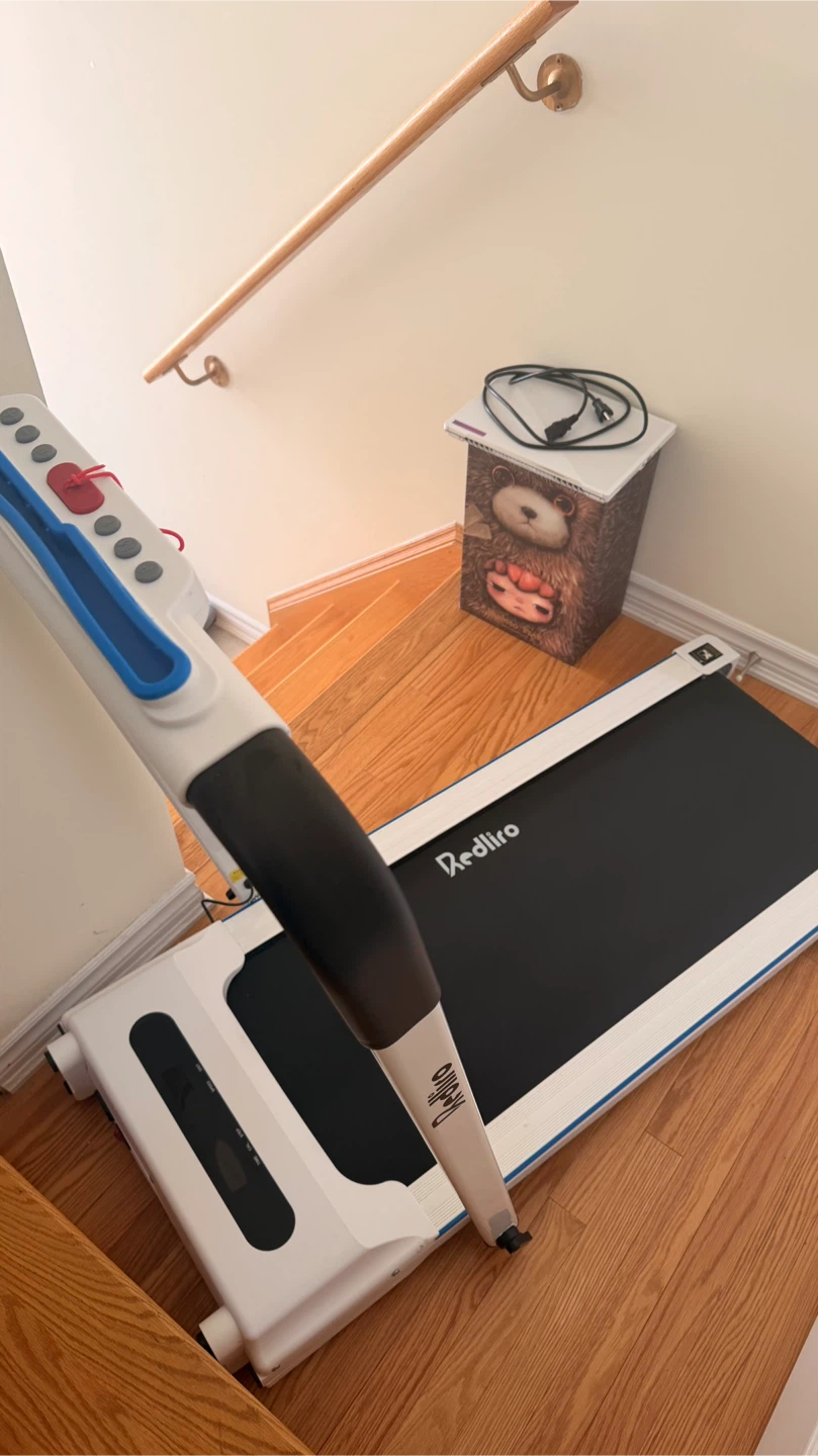 Redliro Treadmill / Walking Pad