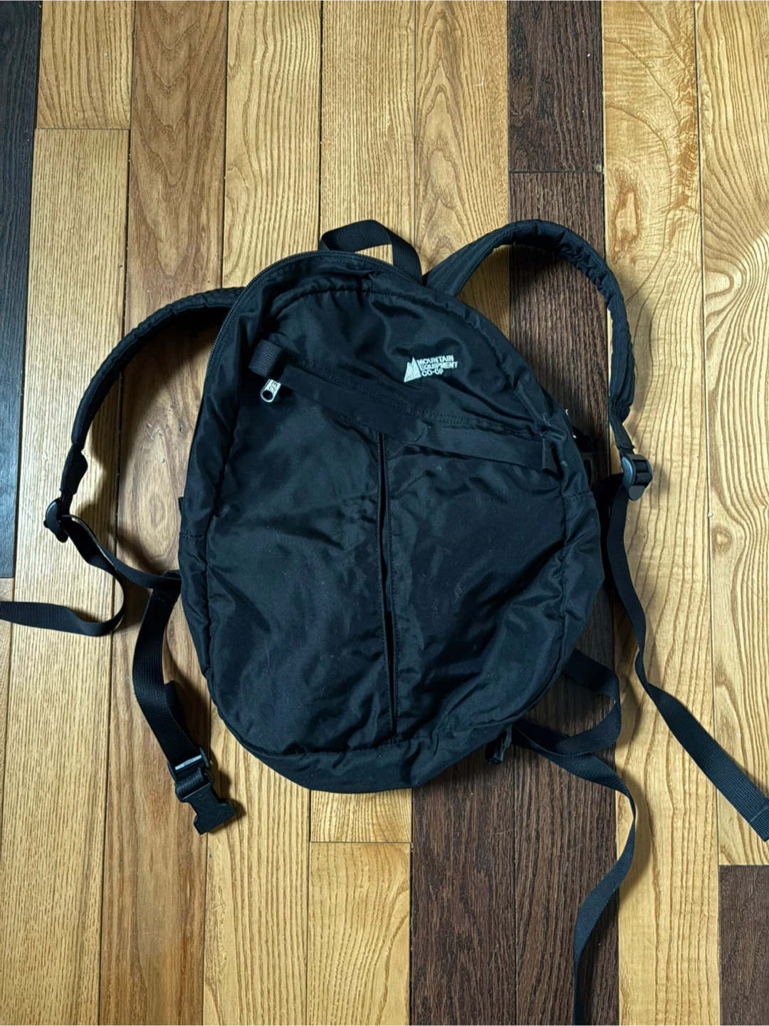 Vintage MEC Mountain Equipment Coop backpack bag